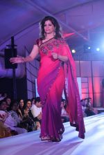  at Pidilite presents Manish Malhotra, Shaina NC show for CPAA in Mumbai on 1st July 2012 (87).JPG